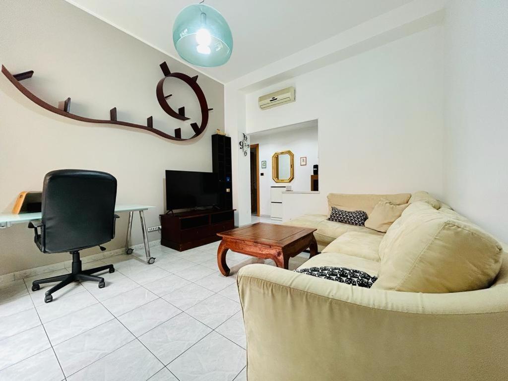 Apartamento Kibilu - Via Valvassori Peroni Milán